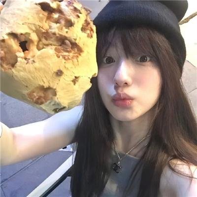 变成猫后我被死对头宠上天